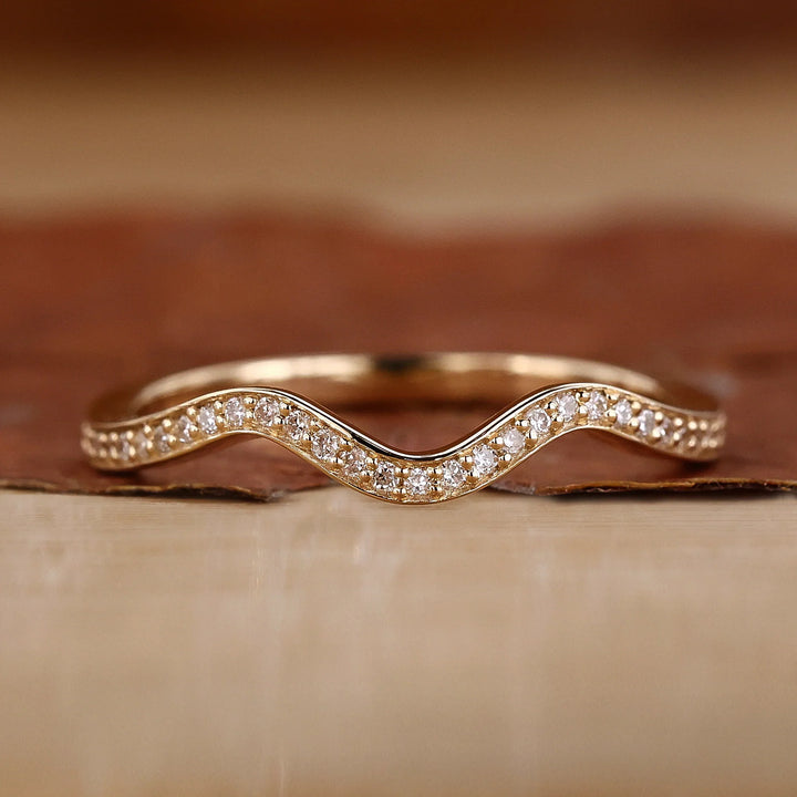 Curved Wedding Band Ring