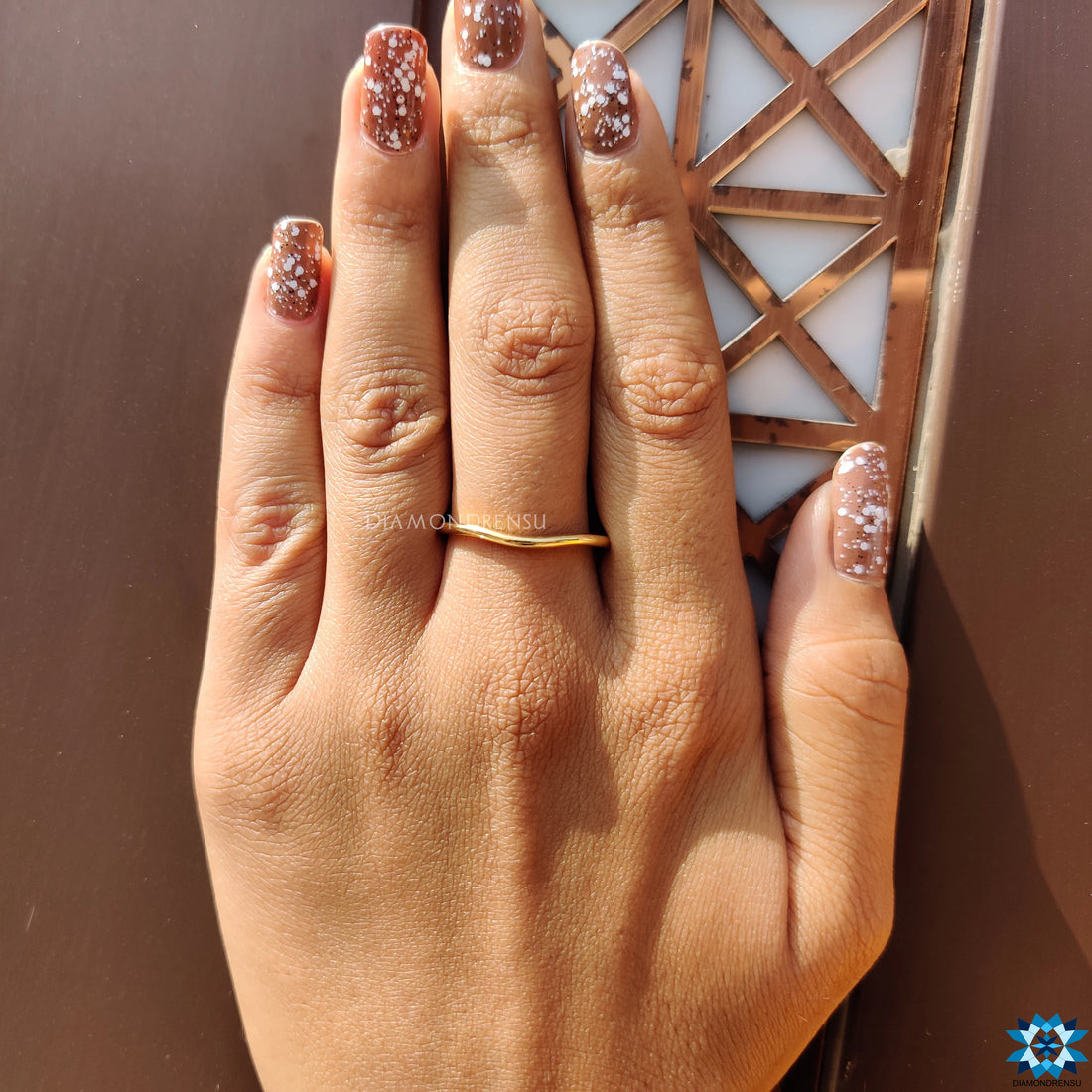 Curved Wedding Band Yellow Gold