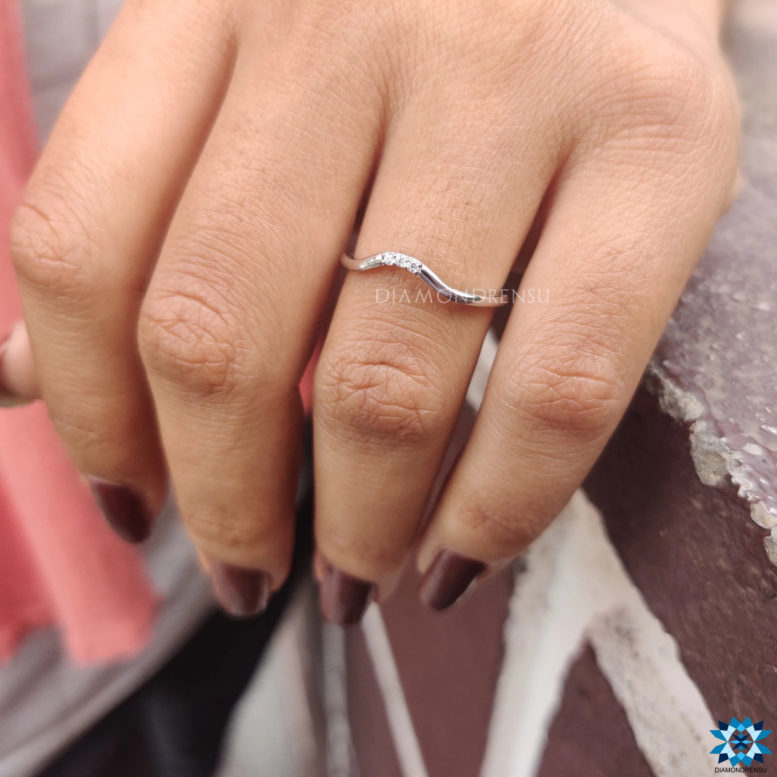 Dainty Curved Delicate Classic Moissanite Wedding Band